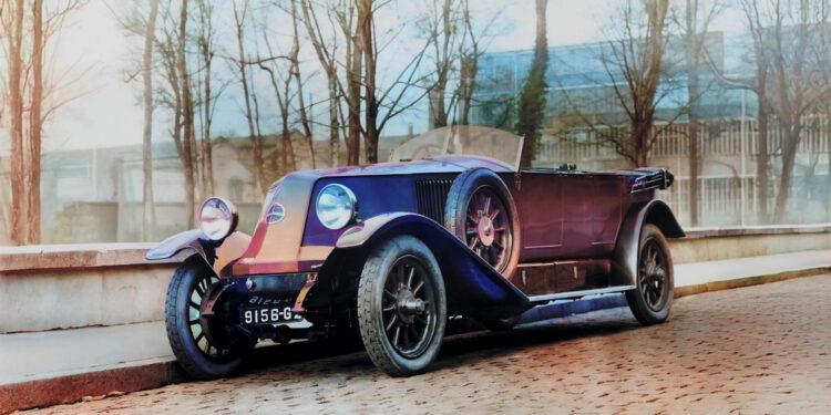 renault 40cv scaled Wiadomości