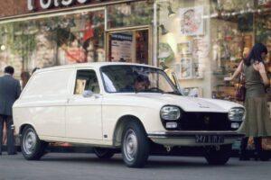 Peugeot 204 ma 60 lat 9 Wiadomości