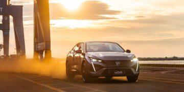 Peugeot 408 Legend Edition z 218 konnym silnikiem 1.6 PureTech 7 Wiadomości