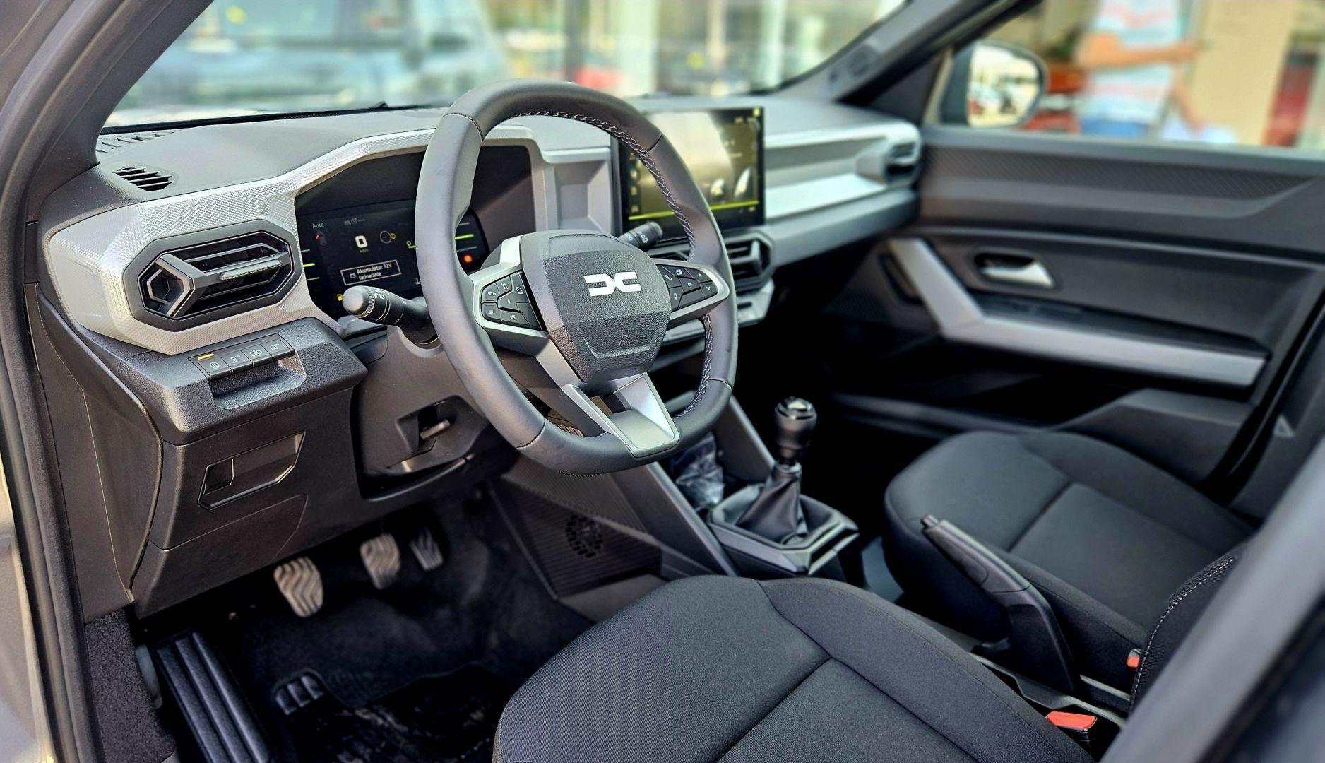 Dacia Bigster Essential 4x4 002 Wiadomości