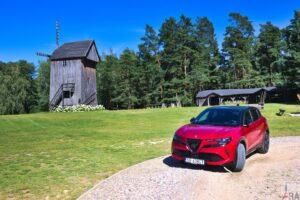 029. Alfa Romeo Junior Ibrida Q4 Testy