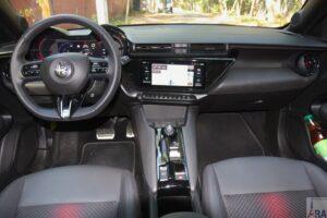 090. Alfa Romeo Junior Ibrida Q4 Testy