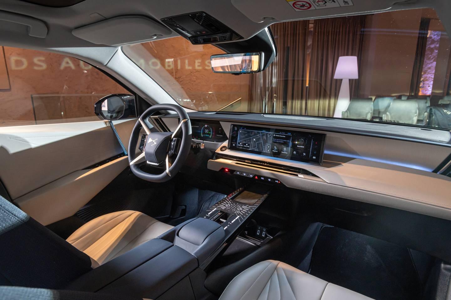 Jezdzilem DS No8. Nie ma dzis bardziej francuskiego samochodu 43 Wiadomości