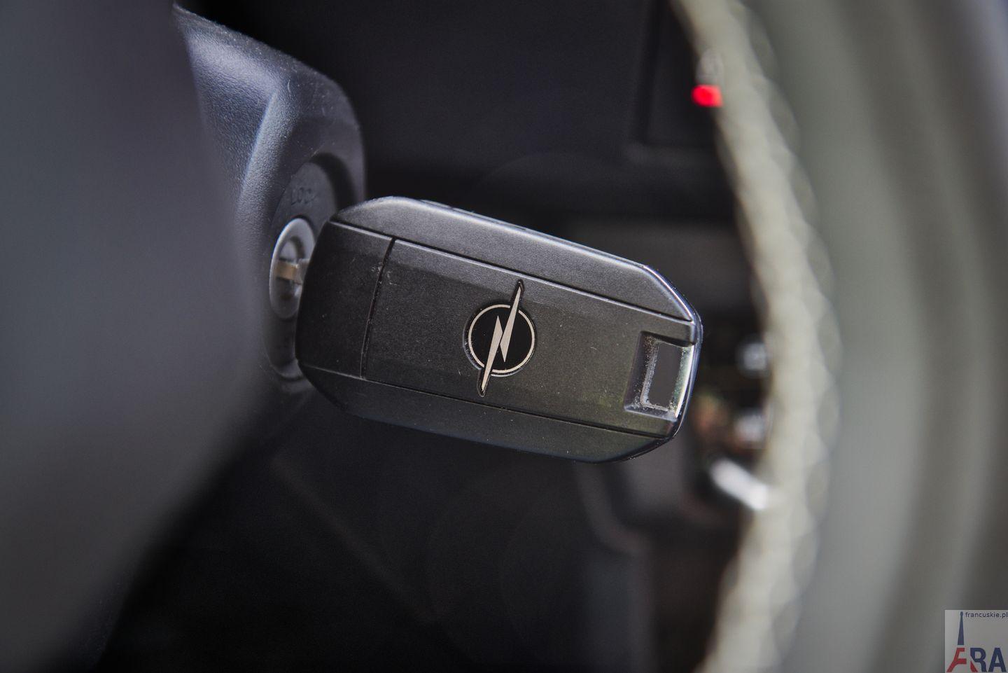 Opel Frontera GS Hybrid 145 KM 100 Testy