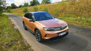 Opel Grandland Hybrid 145 2026 004 Testy