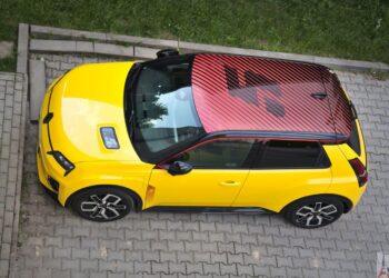 Renault 5 E Tech Electric zdobywa nagrode „Best Cars 2 Wiadomości