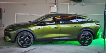Peugeot Polygon Concept w Polsce pokazano ez Peugeot 408 Wiadomości