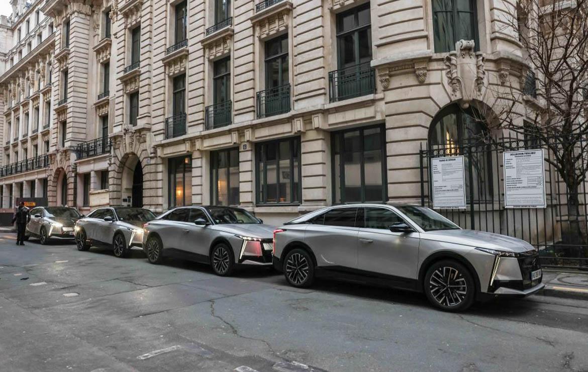DS N°8 DS Automobiles
