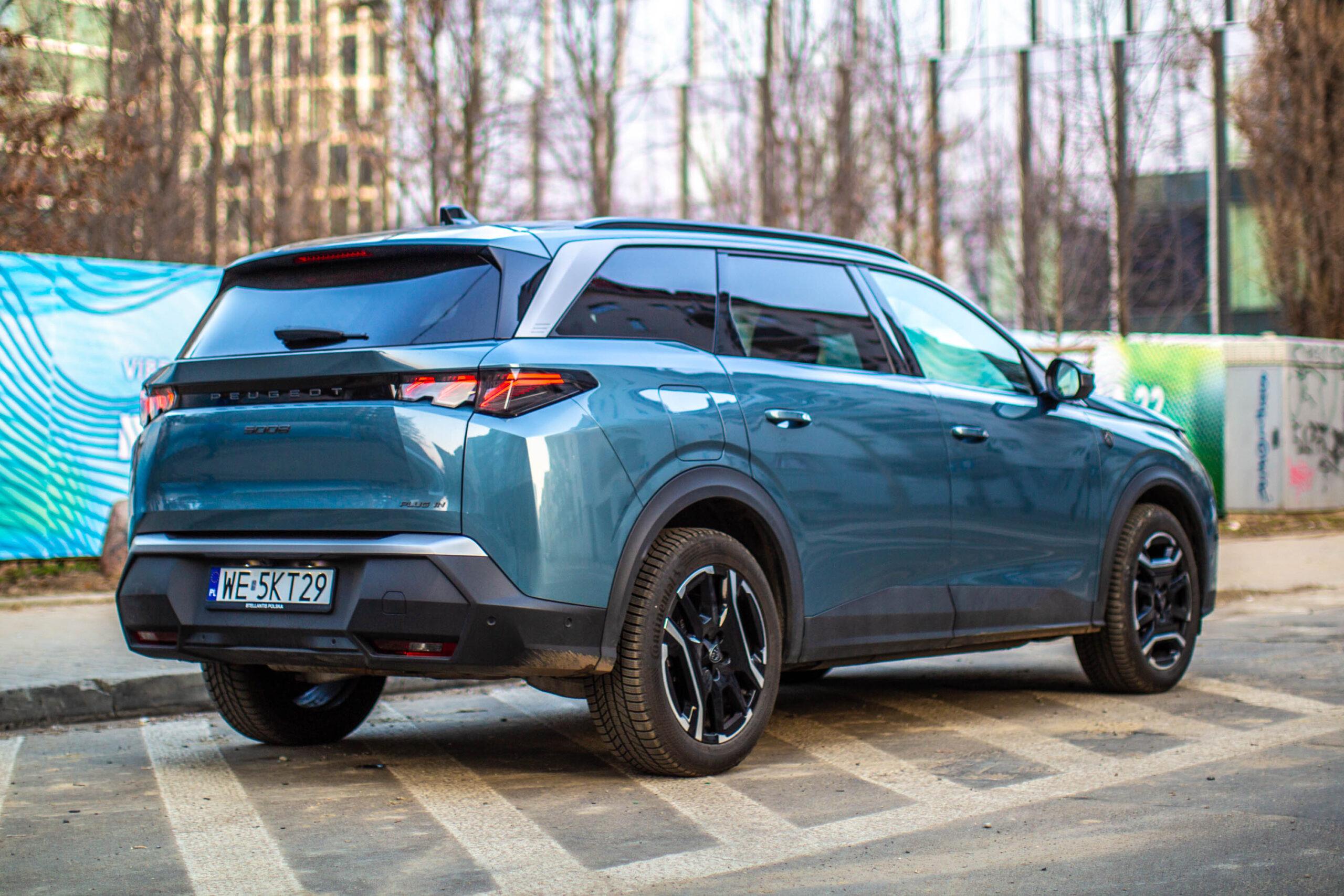 peugeot 5008 195 km gt 2025 8 scaled Wiadomości