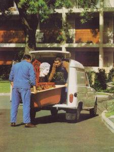 renault4 3 Wiadomości