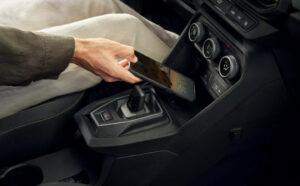 Dacia Jogger ladowarka indukcyjna Wiadomości