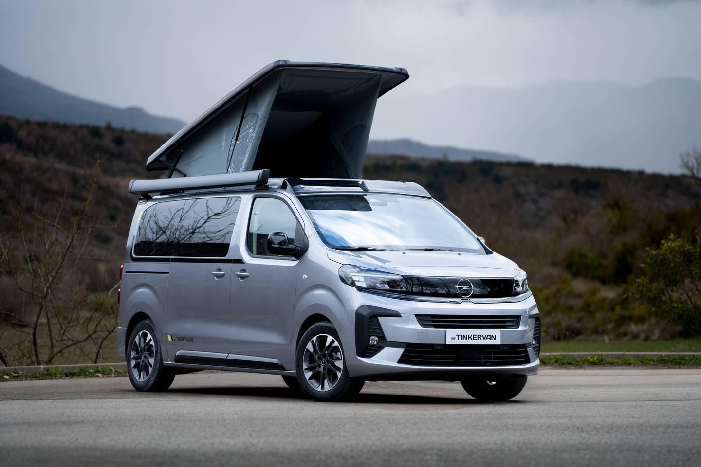 Nowy Opel Zafira by Tinkervan. Autentyczny salon na kolkach ktory na nowo definiuje wszechstronnosc i swobode 84 Wiadomości