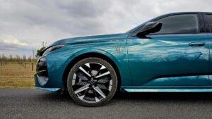Nowy Peugeot 308 1.2 Hybrid 145 face lifting 2026 013 Wiadomości