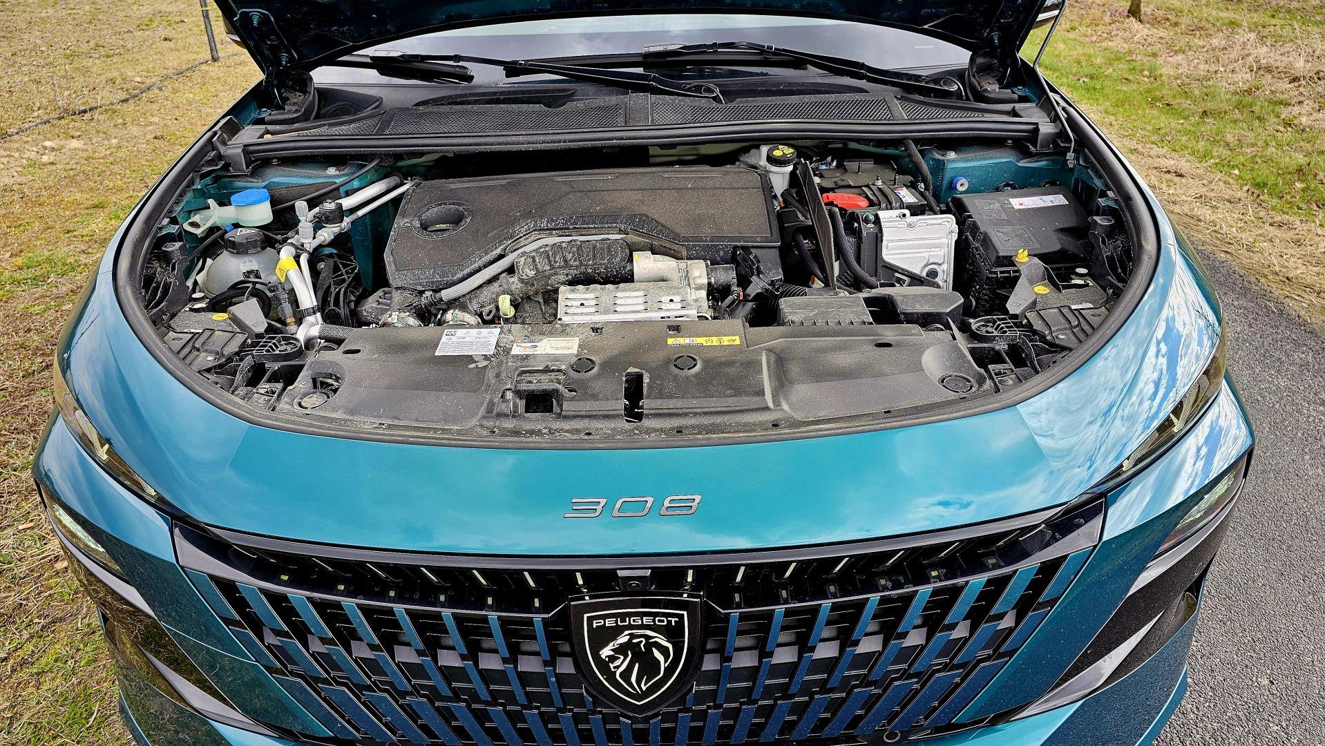 Nowy Peugeot 308 1.2 Hybrid 145 face lifting 2026 017 Wiadomości