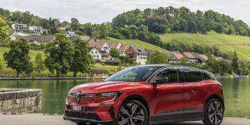 Renault zdobywa nagrode „Best Technology Award 2026 w konkursie Womens Worldwide Car of the Year Renault Megane E Tech electric Wiadomości