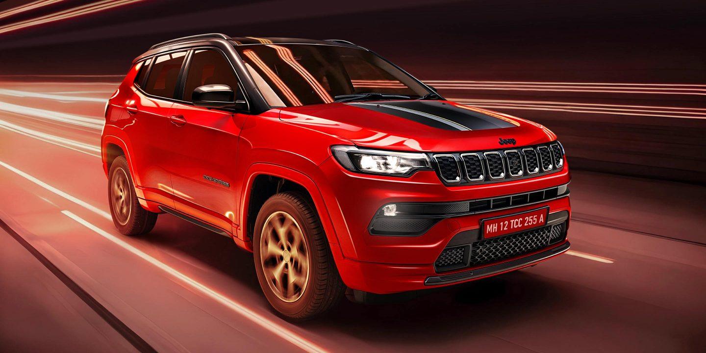 Stellantis India wzmacnia swoja siec sprzedazy detalicznej w Indiach otwierajac salony marek Jeep i Citroen w Goa. Jeep Compass Wiadomości