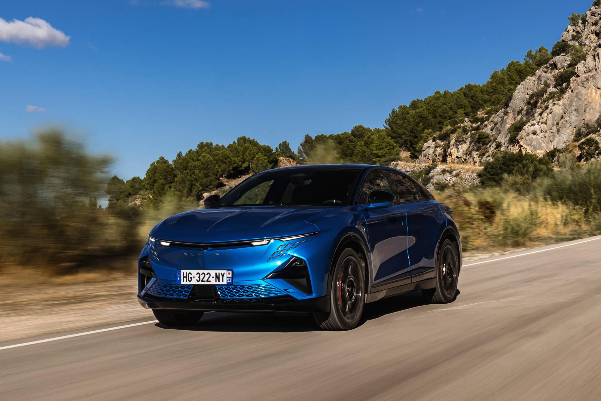 Alpine A390
