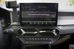 Dacia Duster Eco G 120 Journey. SUV przyjazny nie tylko kosztowo 53 Testy
