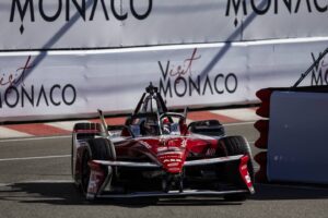 Nissan Formula E Team odnosi wspaniale zwyciestwo w Monako 13 Wiadomości