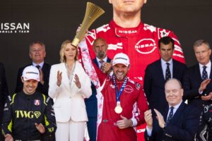 Nissan Formula E Team odnosi wspaniale zwyciestwo w Monako 32 Wiadomości