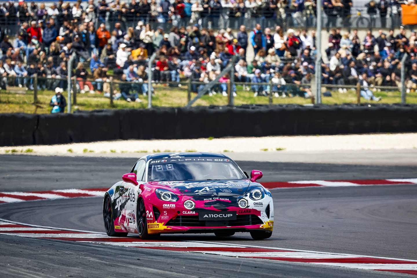 Ostre starcie w Dijon. 2. runda Alpine ELF Cup Series 04 Wiadomości
