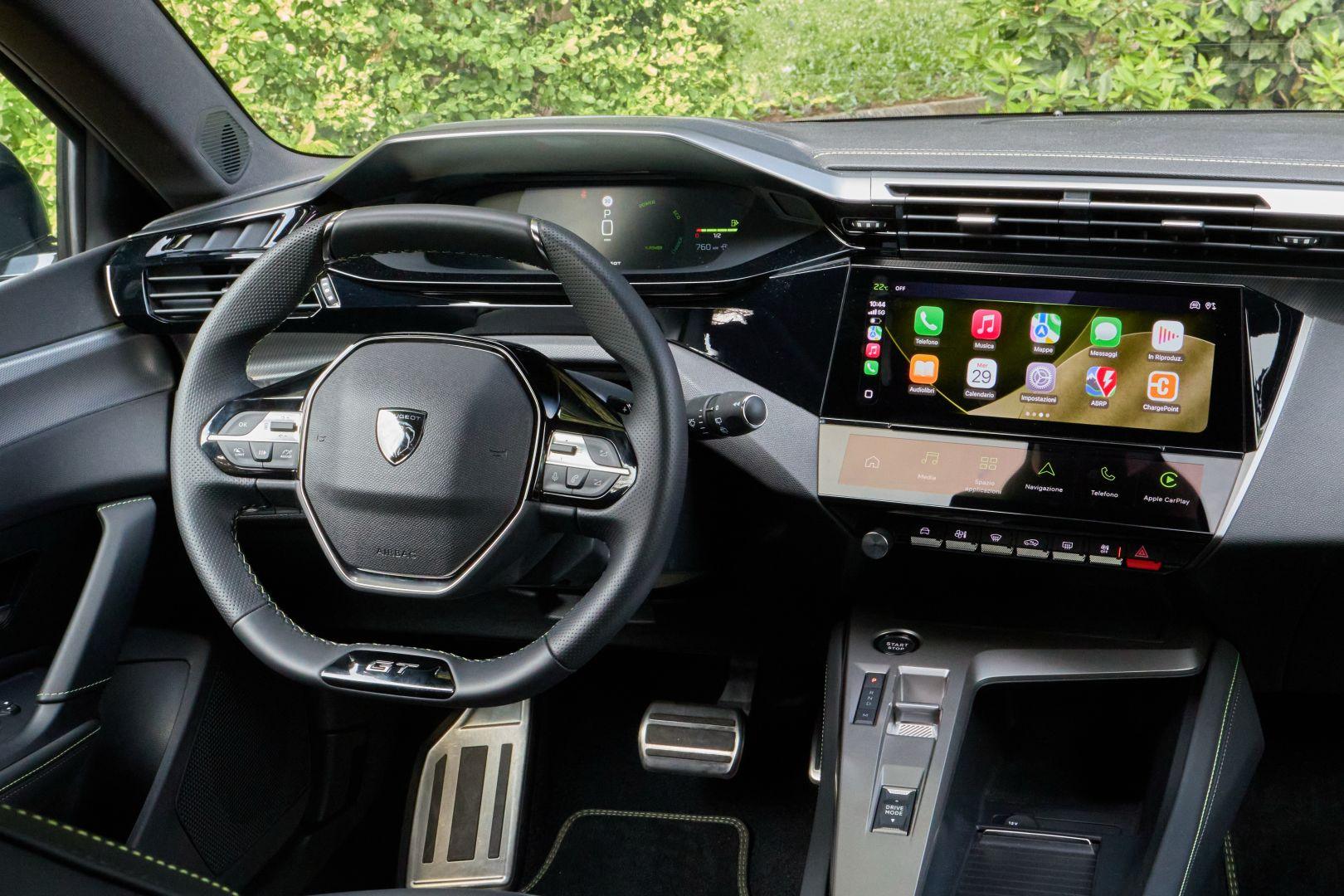 Peugeot 308 Hybrid 002 Wiadomości