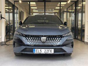 Peugeot salon Czechy 002 Wiadomości