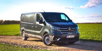 Renault Trafic III Furgon wyjatkowo komfortowy wol roboczy 01 Renault