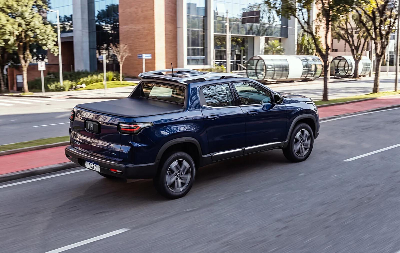 Nowy Fiat Toro 2027