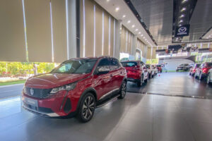 salon peugeot hanoi wietnam 2026 1 Wiadomości