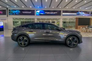 salon peugeot hanoi wietnam 2026 5 Wiadomości