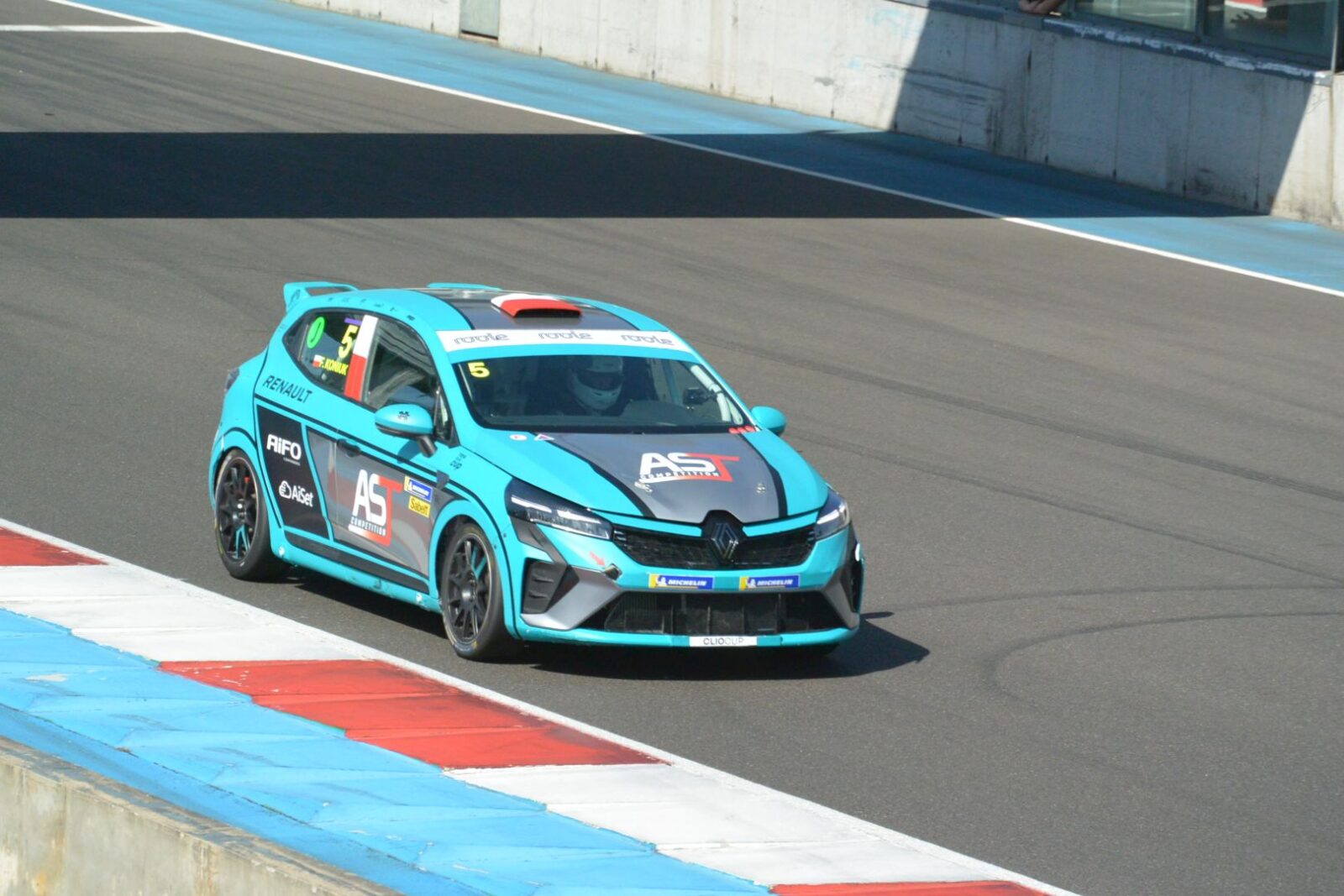 Clio Cup 2026 Magny Cours 016 Wiadomości