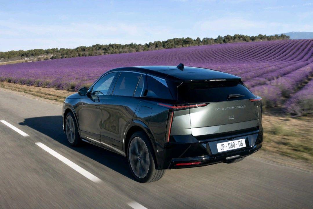 ds n7 2 1 Wiadomości