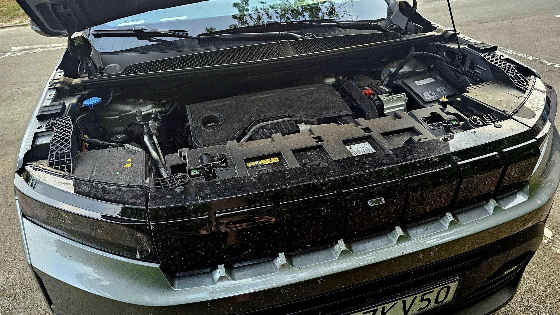Nowy Jeep Compass e Hybrid 145 2026 47 Wiadomości