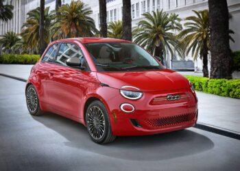 Rekordowy miesiac i drugi kwartal. Stellantis w czerwcu 2026 w Meksyku. Fiat 500e Wiadomości