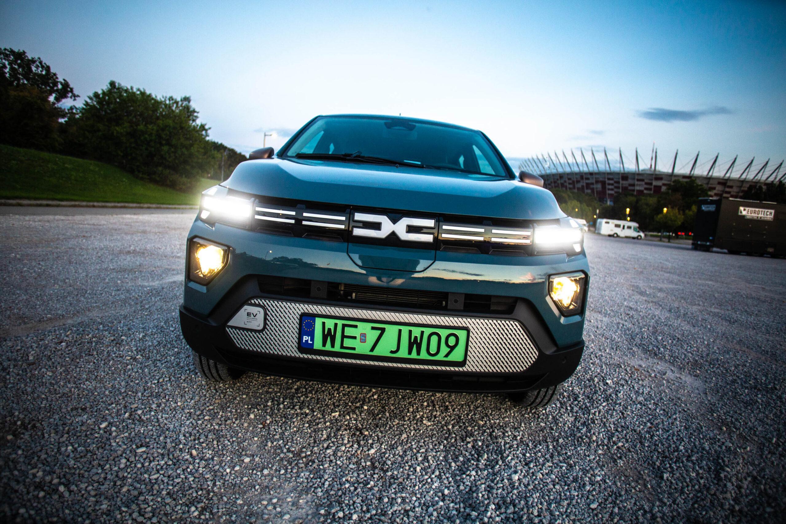 dacia spring 18 Testy