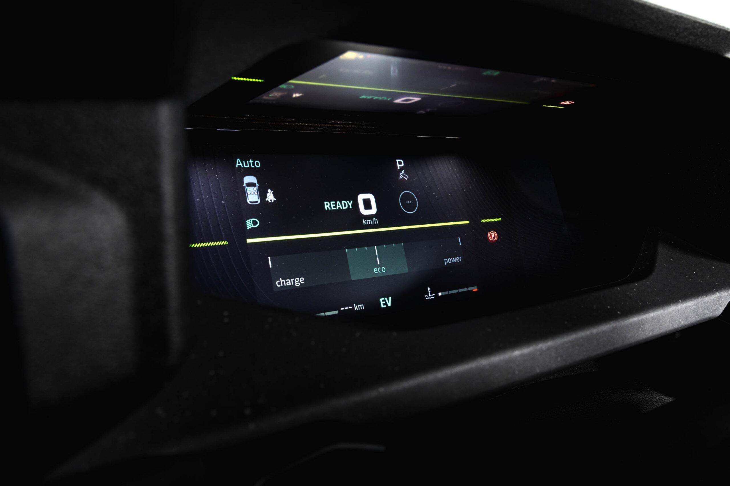 Nowa Dacia Striker Extreme - HYBRID 150 4X4
