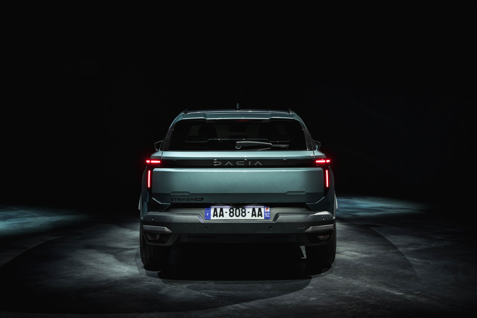 Nowa sygnatura świetlna Dacii