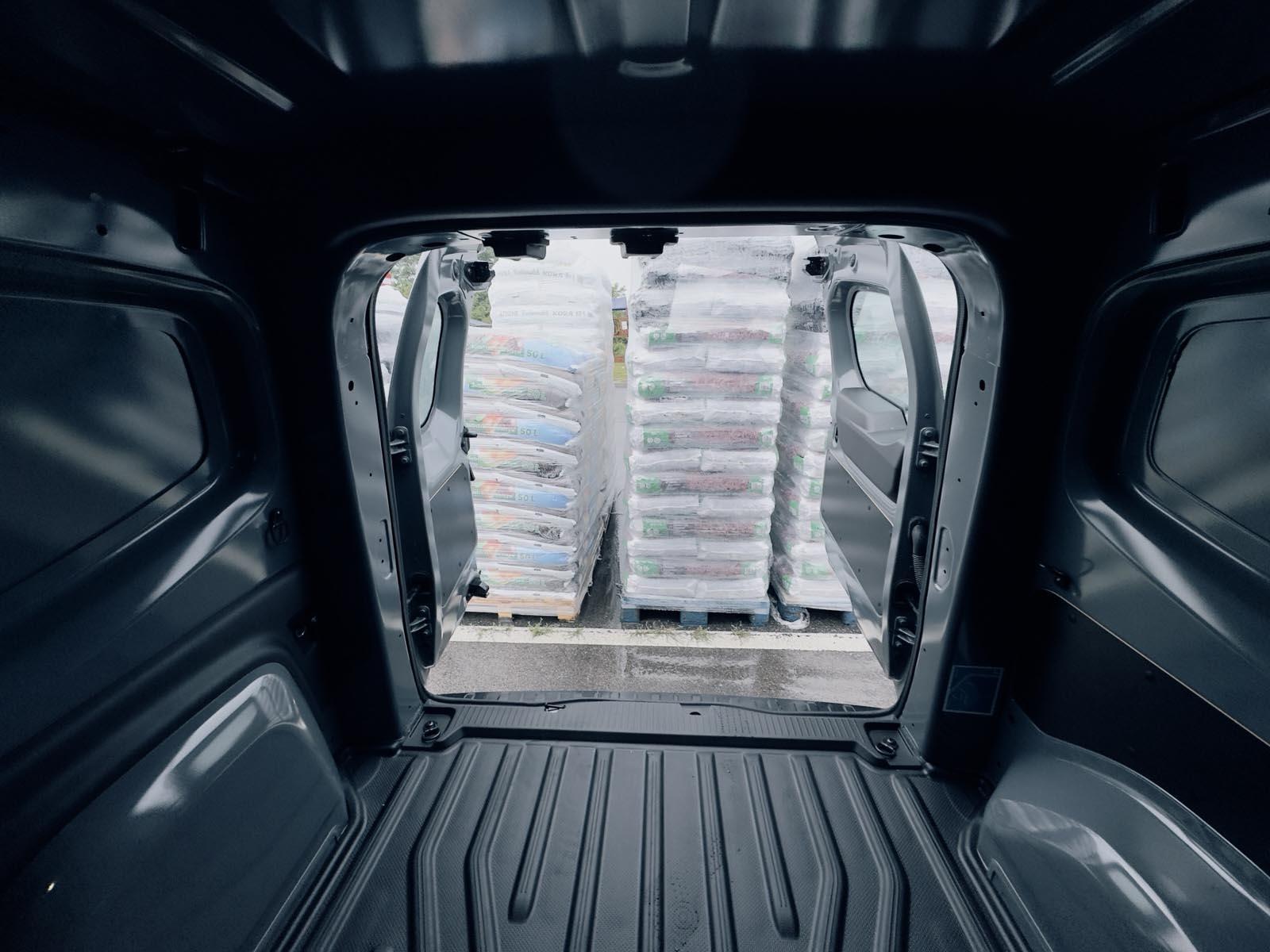 Renault Kangoo pomieści ogromne ilości ładunku
