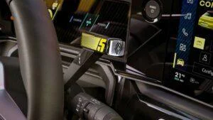 030 R DAM 1809984 Renault