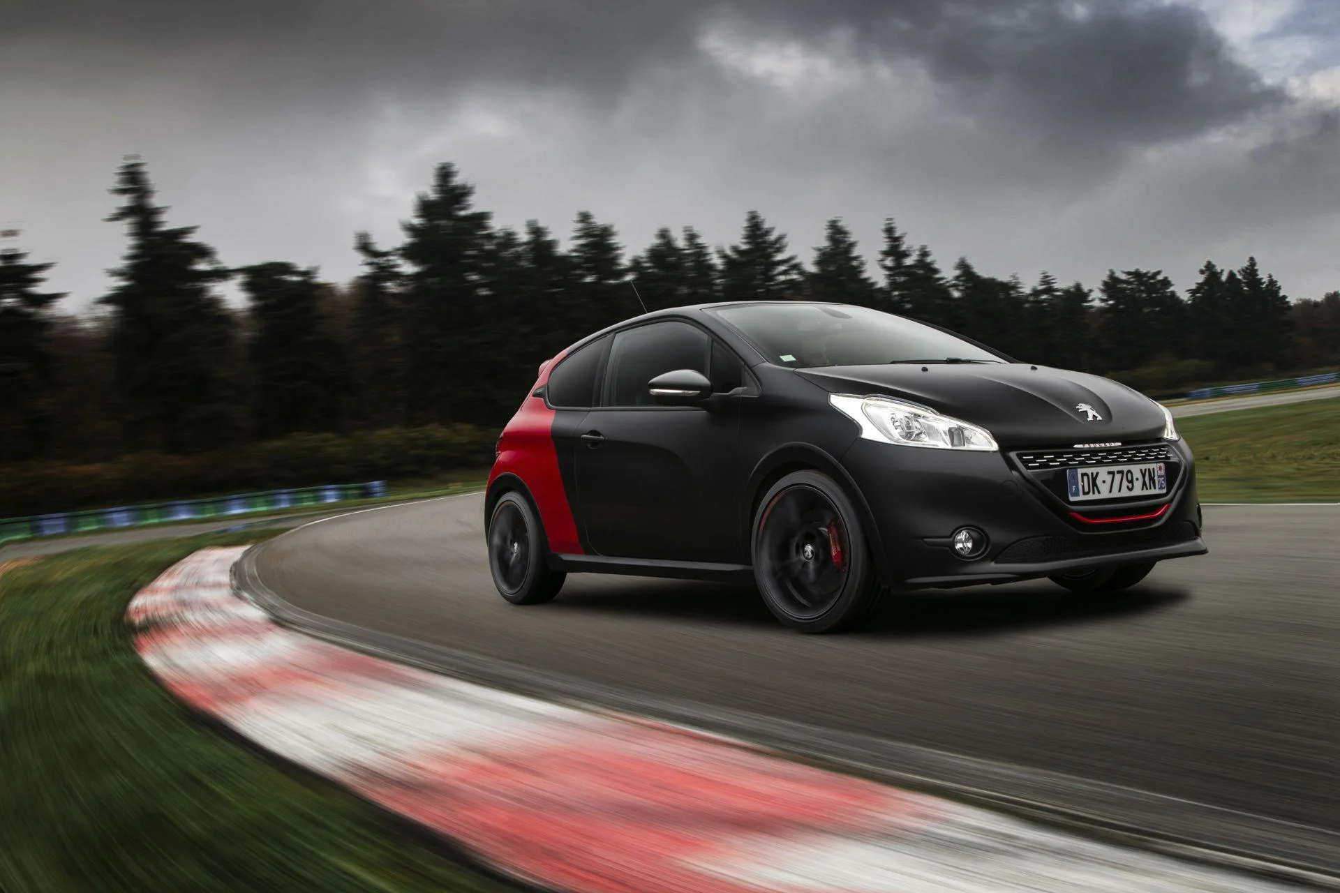 208 gti Wiadomości
