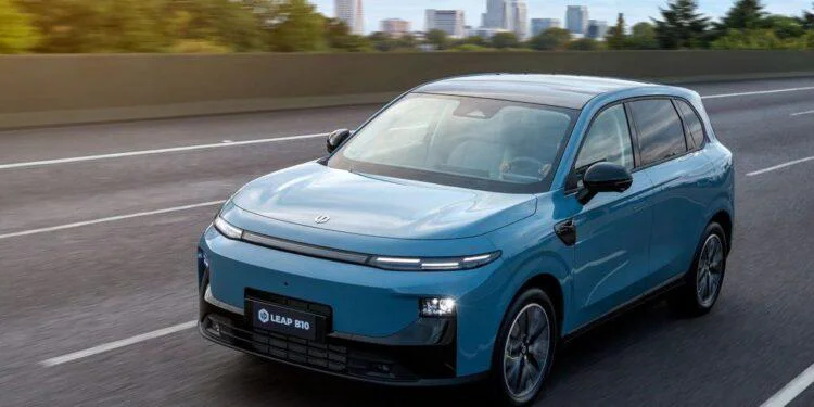 Leapmotor B10 REEV zadebiutuje na Festiwalu Interlagos 2026 1 Wiadomości