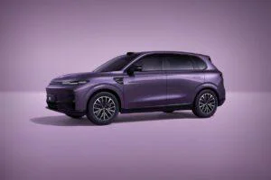 Leapmotor B10 REEV zadebiutuje na Festiwalu Interlagos 2026 2 Wiadomości