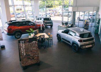 Dacia salon