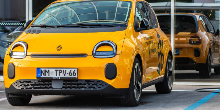 fabryka renault nove mesto 2026 twingo 7 Wiadomości