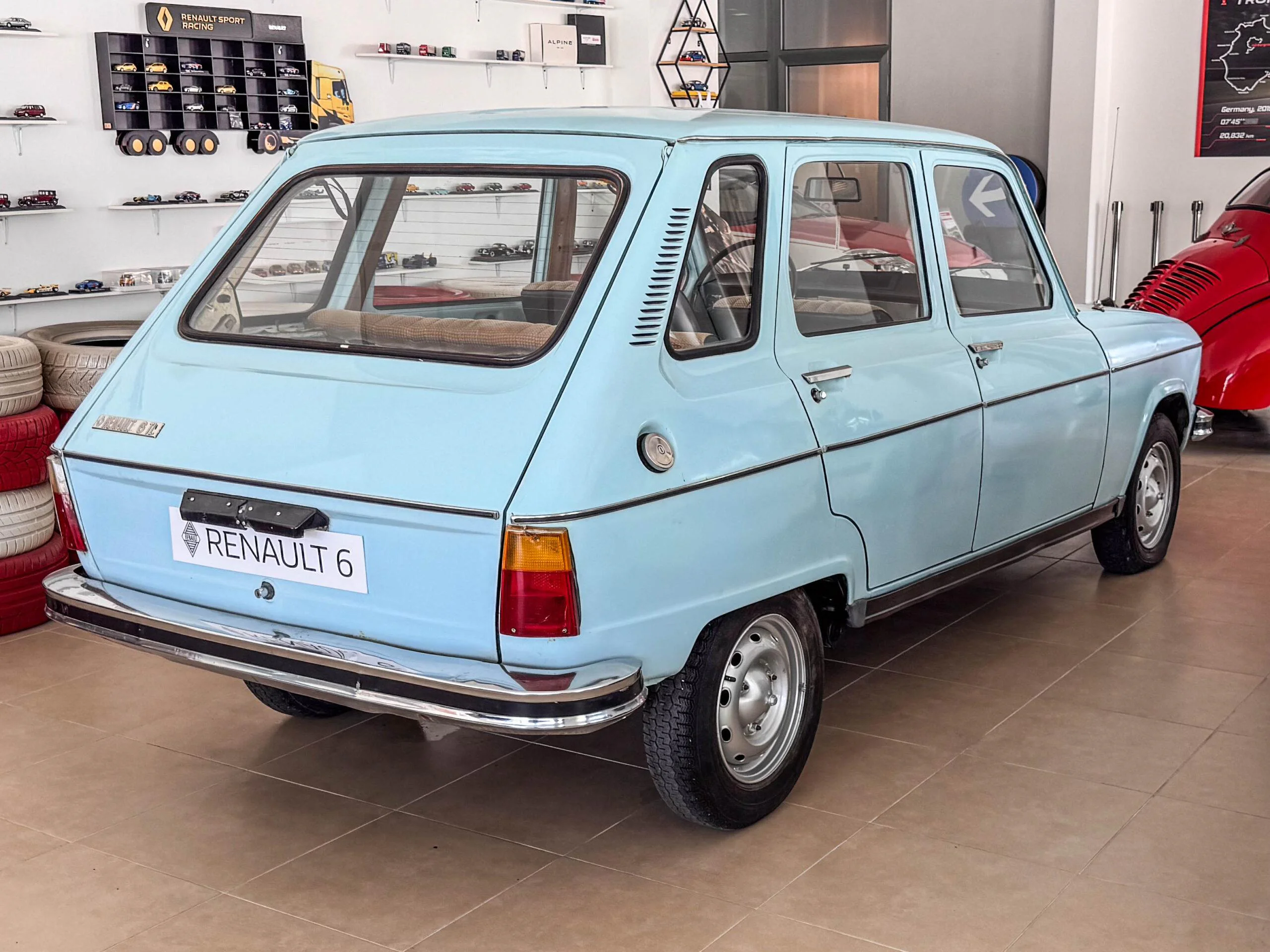 Renault 6