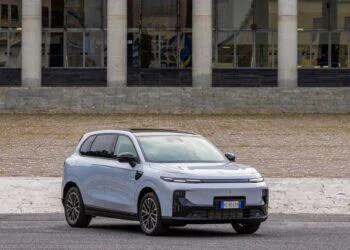 Leapmotor na podium na rynku elektrycznych samochodow osobowych w sierpniu 2026 Wiadomości