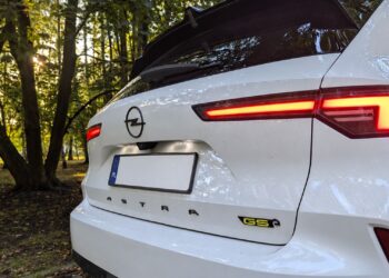 Opel Astra Sports Tourer