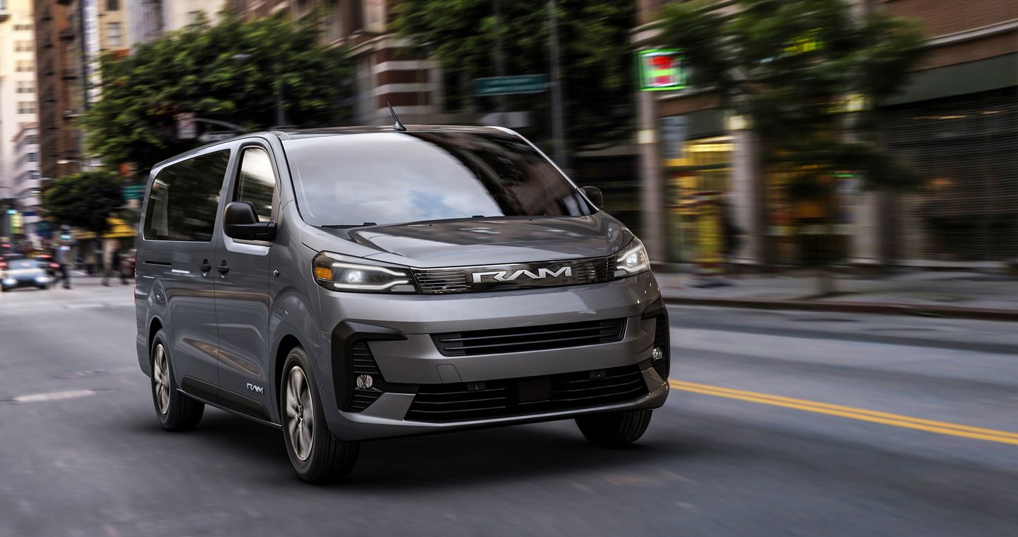 RAM ProMaster City Van 2027 04 Wiadomości