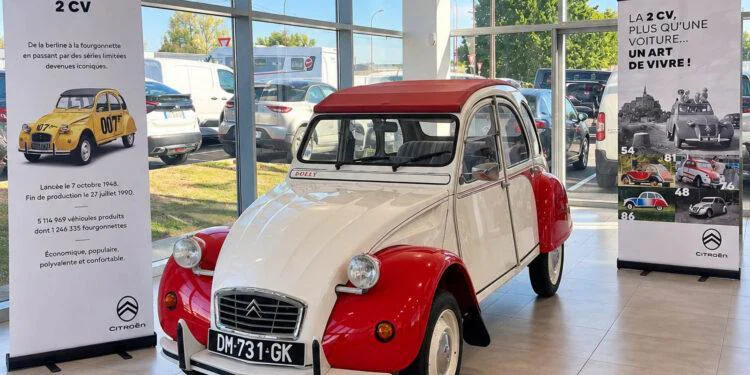 citroen 2cv salony 4 Wiadomości